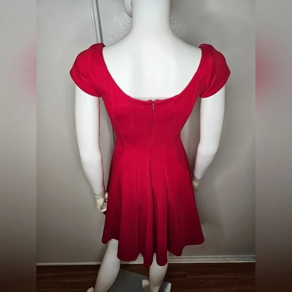 Bailey 44 Red Cap Sleeve Fit & Flare Scoop Neck Dress Size XS - Picture 3 of 14